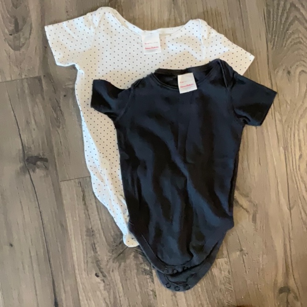 Hanna Anderson 6-12 months  2 pack